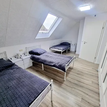 別荘 Strabon Haus *